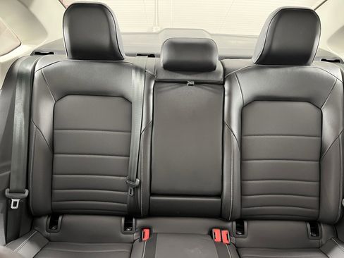 Certified 2023 Volkswagen Jetta SE w/ Panoramic Sunroof Package image 23