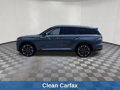 Used 2026 Lincoln Aviator Reserve AWD/4WD image 2