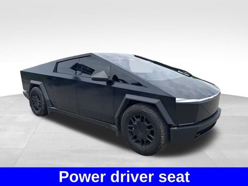 Used 2024 Tesla Cybertruck AWD Crew Cab image 11