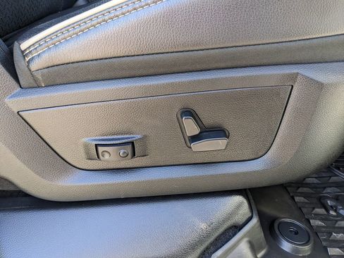 Used 2023 RAM 2500 Laramie AWD/4WD image 58
