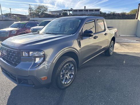 New 2026 Ford Maverick XLT w/ XLT Luxury Package image 3