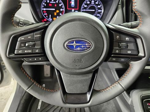New 2025 Subaru Crosstrek 2.5i Limited w/ Crosstrek Mirror Package image 13