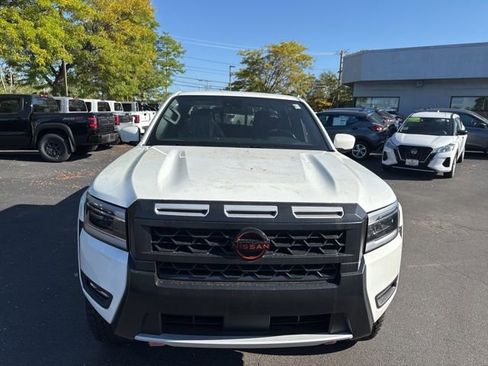 New 2025 Nissan Frontier PRO-4X image 6
