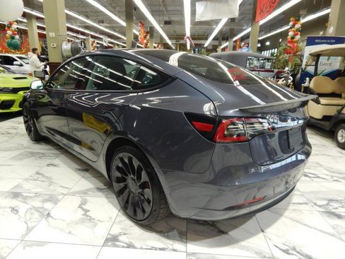 Used 2023 Tesla Model 3 Performance image 8