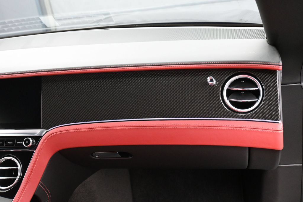 Certified 2022 Bentley Continental GT AWD/4WD image 31