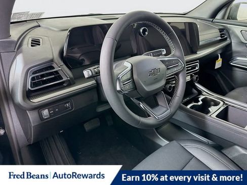 New 2026 Chevrolet Traverse LT w/ Midnight/Sport Edition image 6