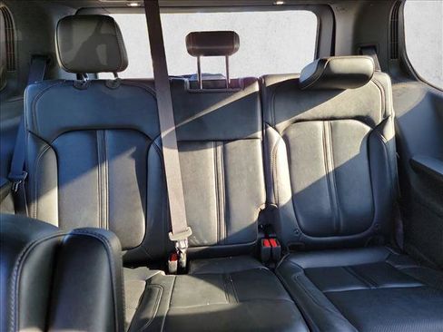 Used 2023 Jeep Wagoneer Series II RWD image 17
