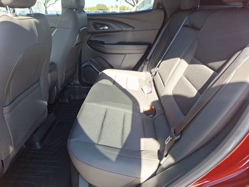 Used 2022 Chevrolet TrailBlazer RS image 30