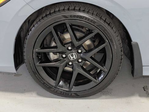 Used 2022 Honda Civic Sport image 3