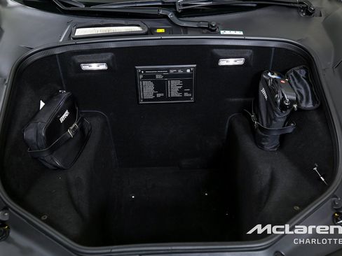 Used 2018 Ferrari 488 Spider RWD image 18