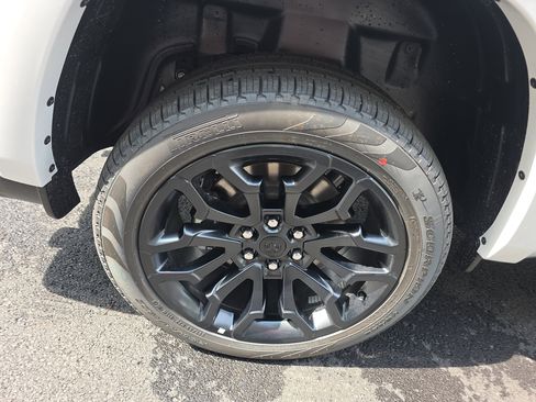 New 2026 RAM 1500 Limited image 36