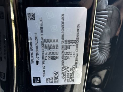 Certified 2024 GMC Hummer EV 2X AWD/4WD image 35