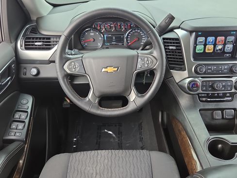 Used 2019 Chevrolet Tahoe LS RWD image 12