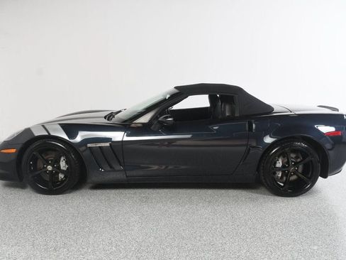 Used 2013 Chevrolet Corvette Grand Sport w/ 3LT Preferred Equipment Group RWD image 24