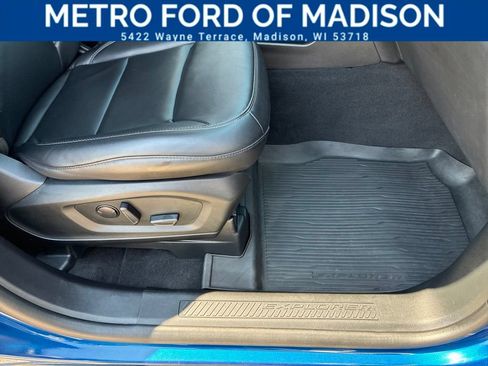 Certified 2022 Ford Explorer XLT w/ Equipment Group 202A AWD/4WD image 46