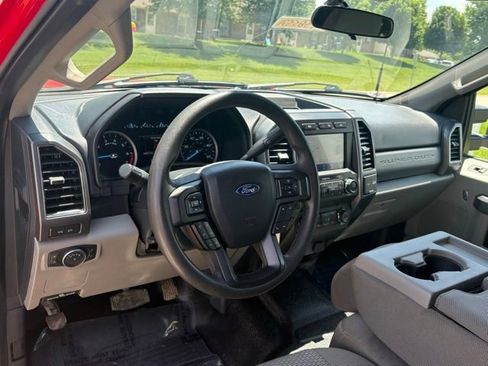 Used 2022 Ford F250 XLT w/ XLT Premium Package AWD/4WD image 11