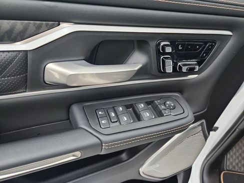 New 2026 RAM 1500 Tungsten w/ Trailer Tow Group image 5