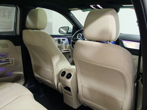 Certified 2026 Mercedes-Benz GLA 250 4MATIC image 24