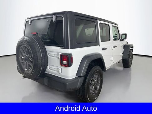 Used 2024 Jeep Wrangler Sport S image 9
