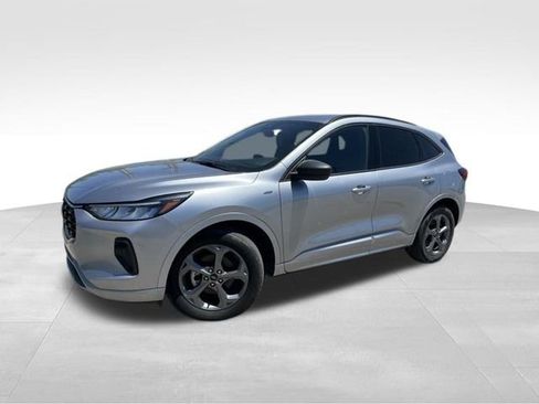Used 2024 Ford Escape ST-Line FWD image 3