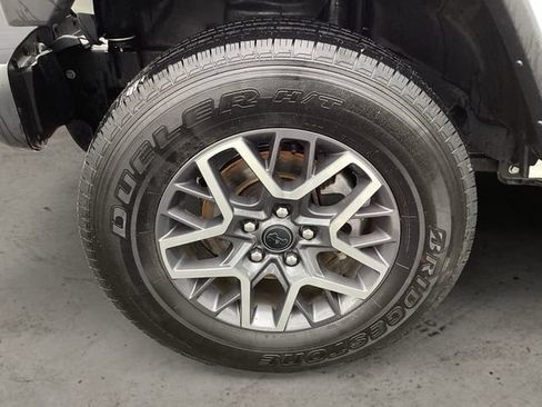 Certified 2025 Jeep Wrangler Unlimited Sahara AWD/4WD image 14