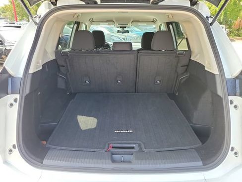 Certified 2025 Nissan Rogue S AWD/4WD image 10