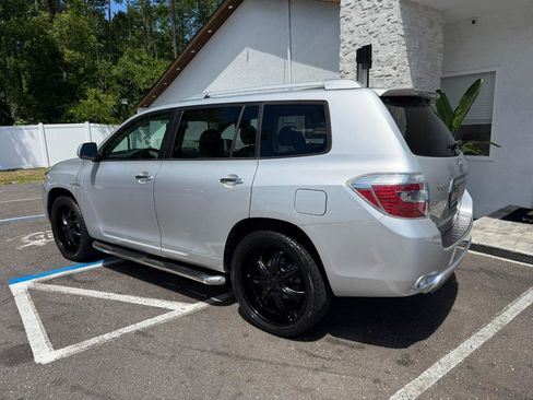 Used 2009 Toyota Highlander Limited AWD/4WD image 12