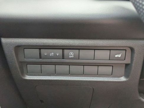 New 2026 Mitsubishi Outlander SE image 27