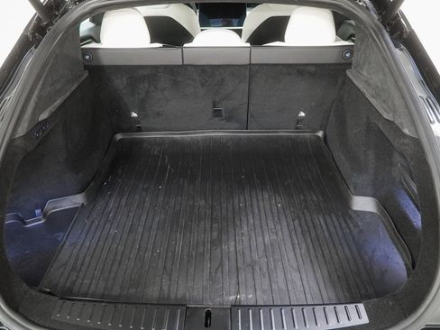 Used 2023 Tesla Model S Plaid image 10