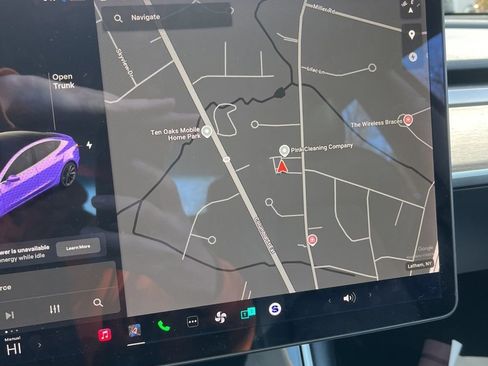 Used 2020 Tesla Model 3 Performance image 12