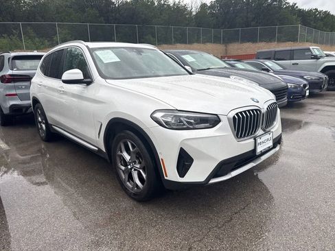 Certified 2024 BMW X3 sDrive30i w/ Convenience Package RWD image 2