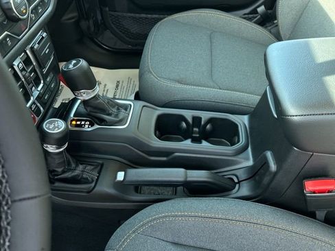New 2026 Jeep Wrangler Unlimited Sport AWD/4WD image 29
