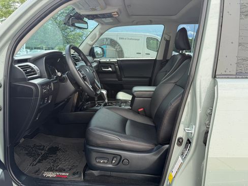 Used 2021 Toyota 4Runner TRD Pro AWD/4WD image 5