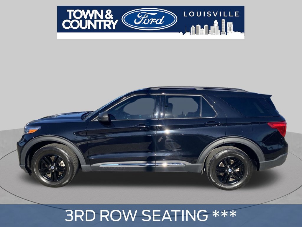 Used 2024 Ford Explorer XLT w/ Equipment Group 202A AWD/4WD image 2