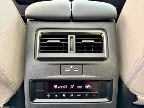 Used 2024 MAZDA CX-90 Plug-In Hybrid w/ Premium Pkg AWD/4WD image 42