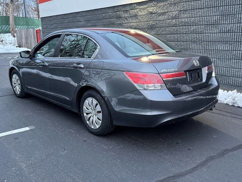 Used 2011 Honda Accord LX image 17