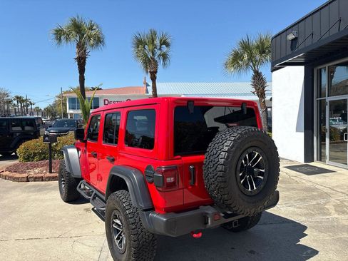 Used 2024 Jeep Wrangler Unlimited Rubicon w/ XTREMEE 35" Tire Package image 7