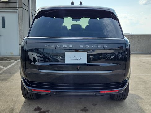 New 2025 Land Rover Range Rover SE image 7