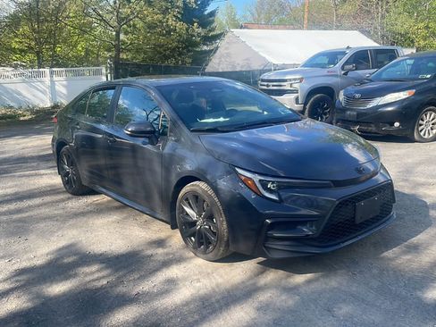 Certified 2023 Toyota Corolla SE w/ Carpet Mat Package (TMS) FWD image 11