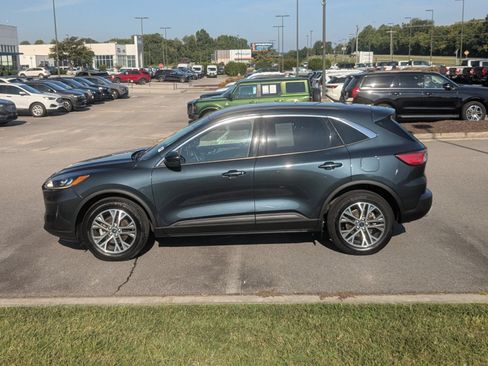 Used 2022 Ford Escape SEL AWD/4WD image 6