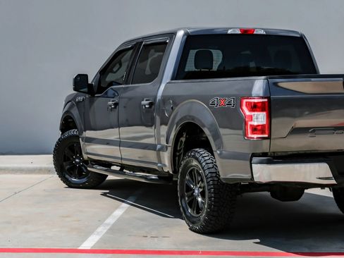 Used 2020 Ford F150 XLT w/ Equipment Group 301A Mid AWD/4WD image 10