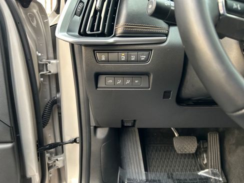 Used 2025 MAZDA CX-90 3.3 Turbo w/ Premium Plus Pkg image 24