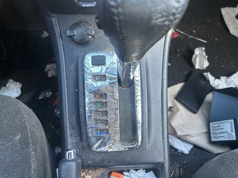 Used 2004 Toyota Corolla S image 27