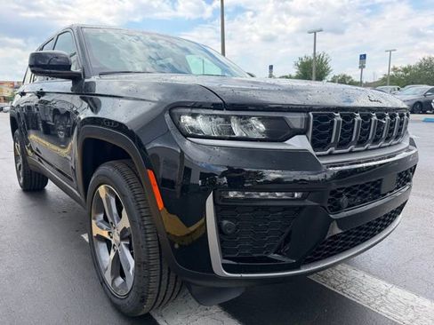 New 2026 Jeep Grand Cherokee Limited image 3