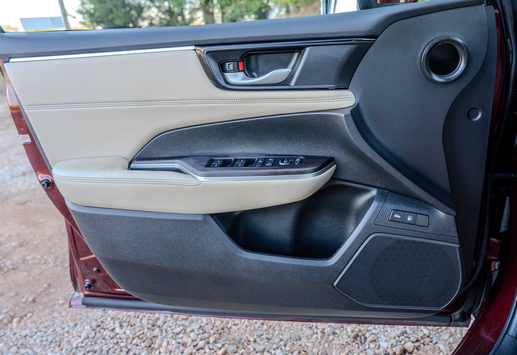 Used 2018 Honda Clarity Plug-In Hybrid image 27