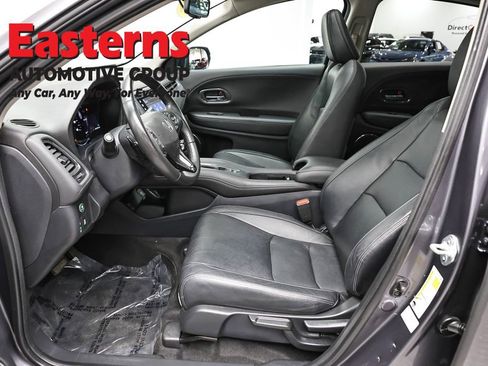 Used 2021 Honda HR-V EX-L image 14