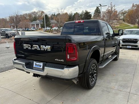 Used 2025 RAM 2500 Limited w/ Cold Weather Group image 9