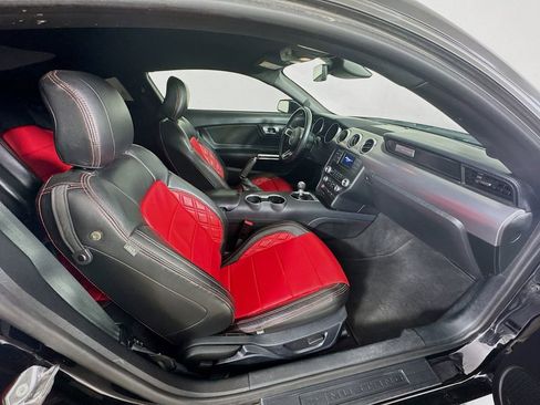 Used 2021 Ford Mustang GT w/ Black Accent Package RWD image 25