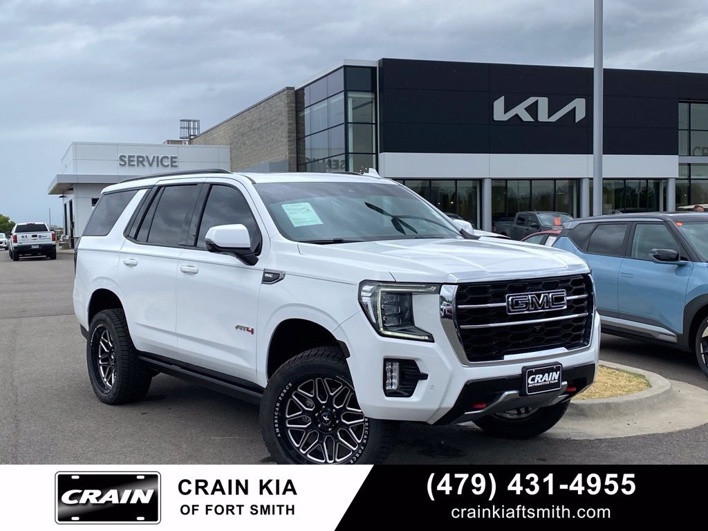 Used 2023 GMC Yukon AT4 w/ AT4 Premium Package AWD/4WD image 1