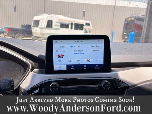 Used 2020 Ford Escape SEL FWD image 10
